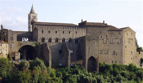 viterbo troie|Viterbo Italien: Fuehrung durch Viterbo, Stadt Viterbo, Latium Italien